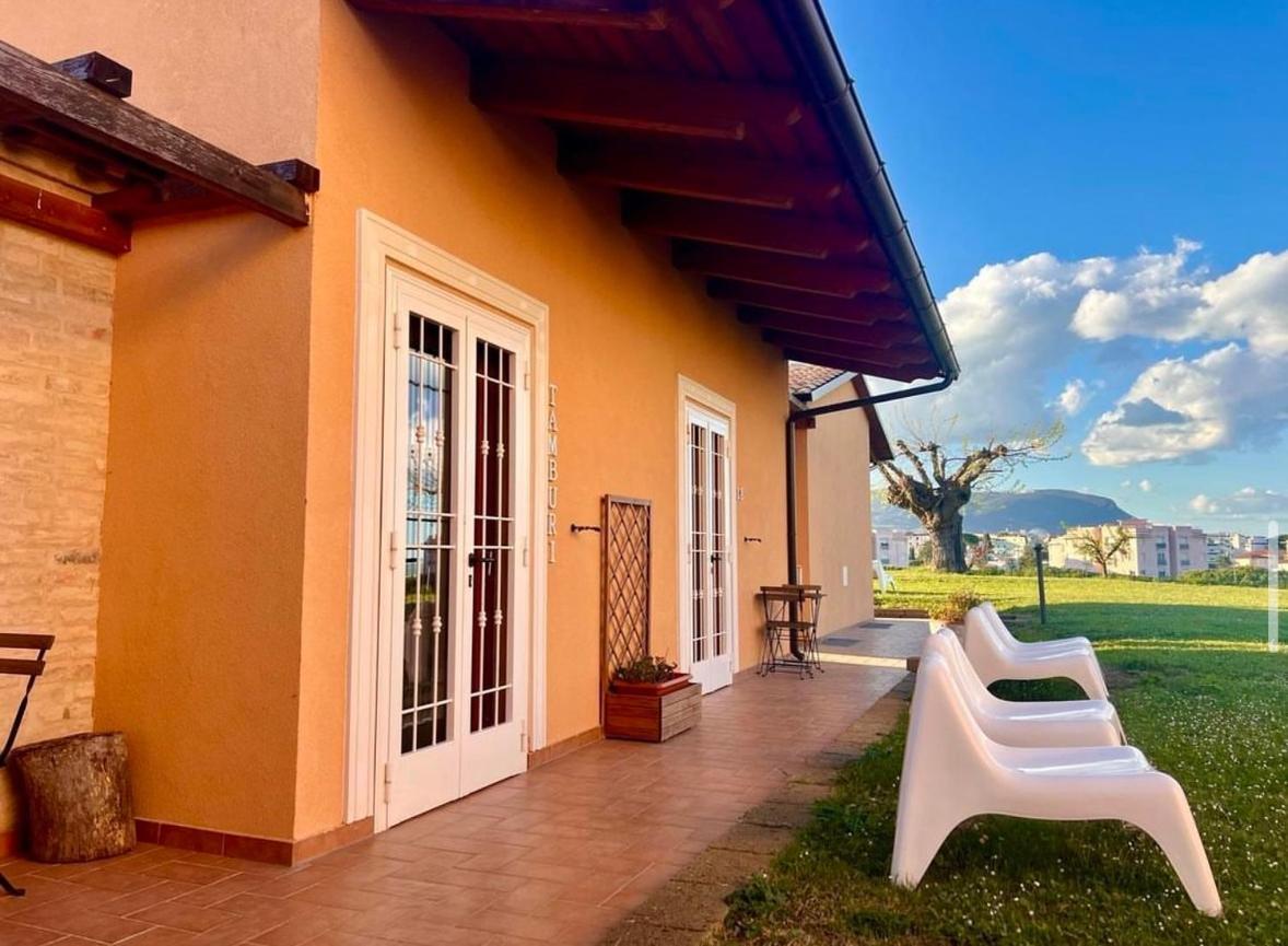 Agriturismo Le Grange Numana Extérieur photo